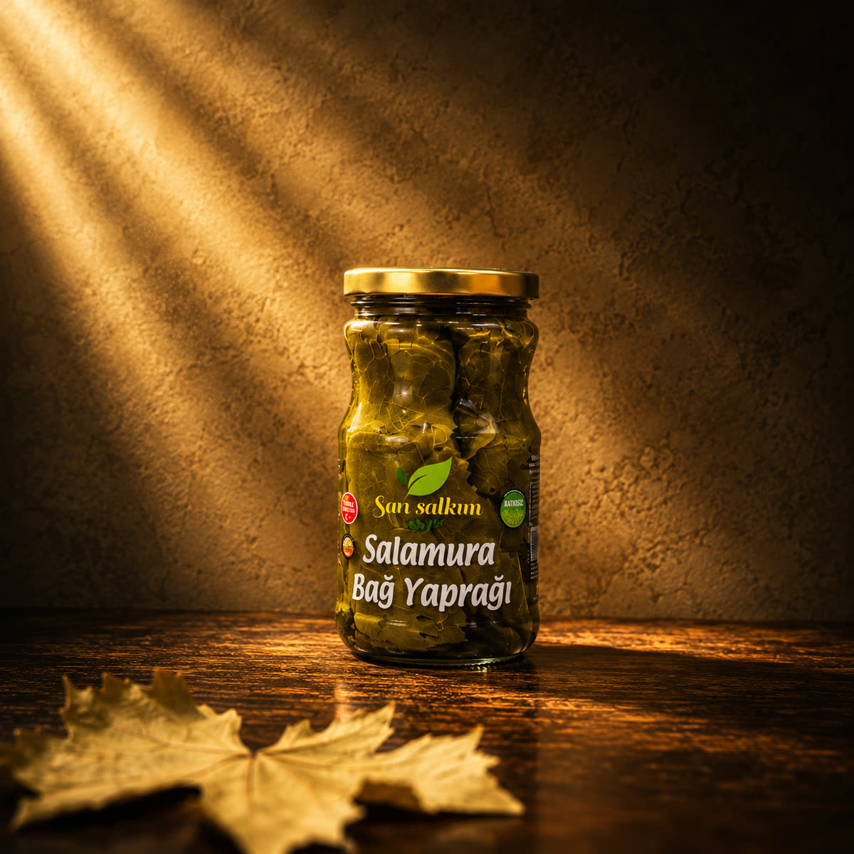 Salamura bağ yaprağı cam kavanoz